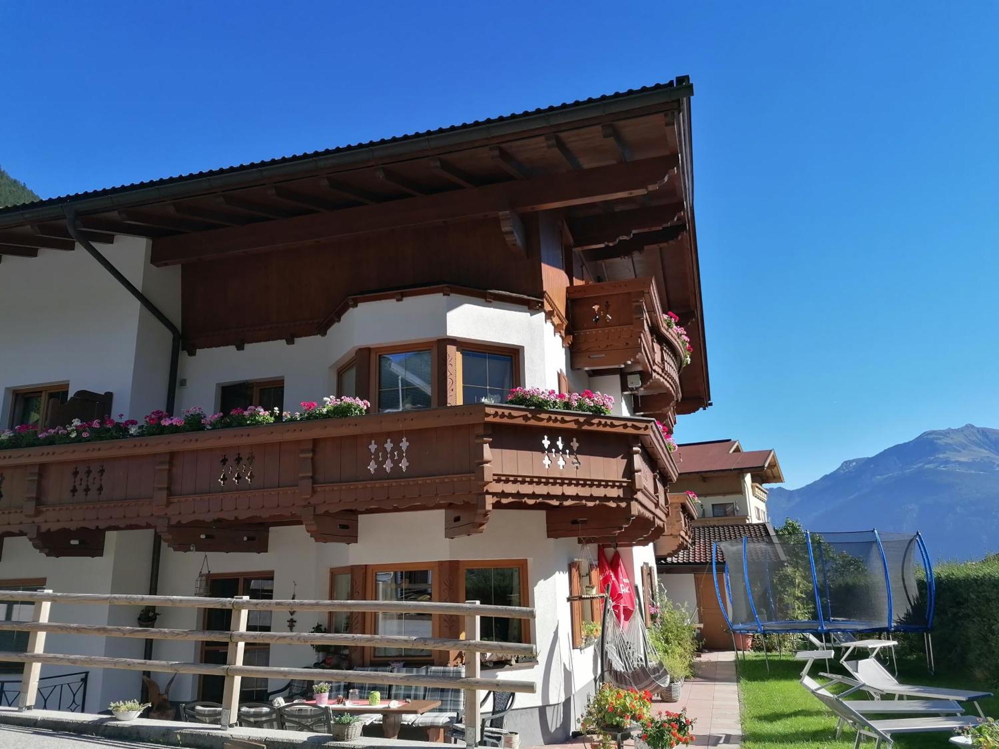 Zellerhof Lägenhet Finkenberg Exteriör bild