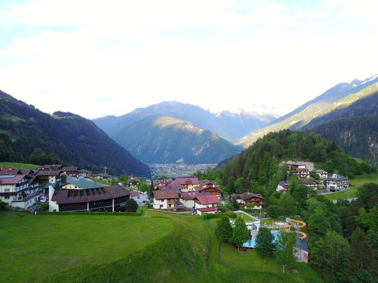 Zellerhof Lägenhet Finkenberg Exteriör bild